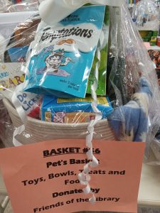 Pet's Basket Toys, Bowls, Treats and Food